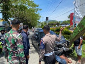 Polres Nabire Tangani Kecelakaan di Depan RSUD, Situasi Terkendali.