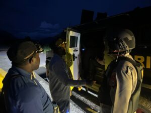 Polri Rangkul Masyarakat Dogiyai Terkait Pembukaan Akses Jalan.